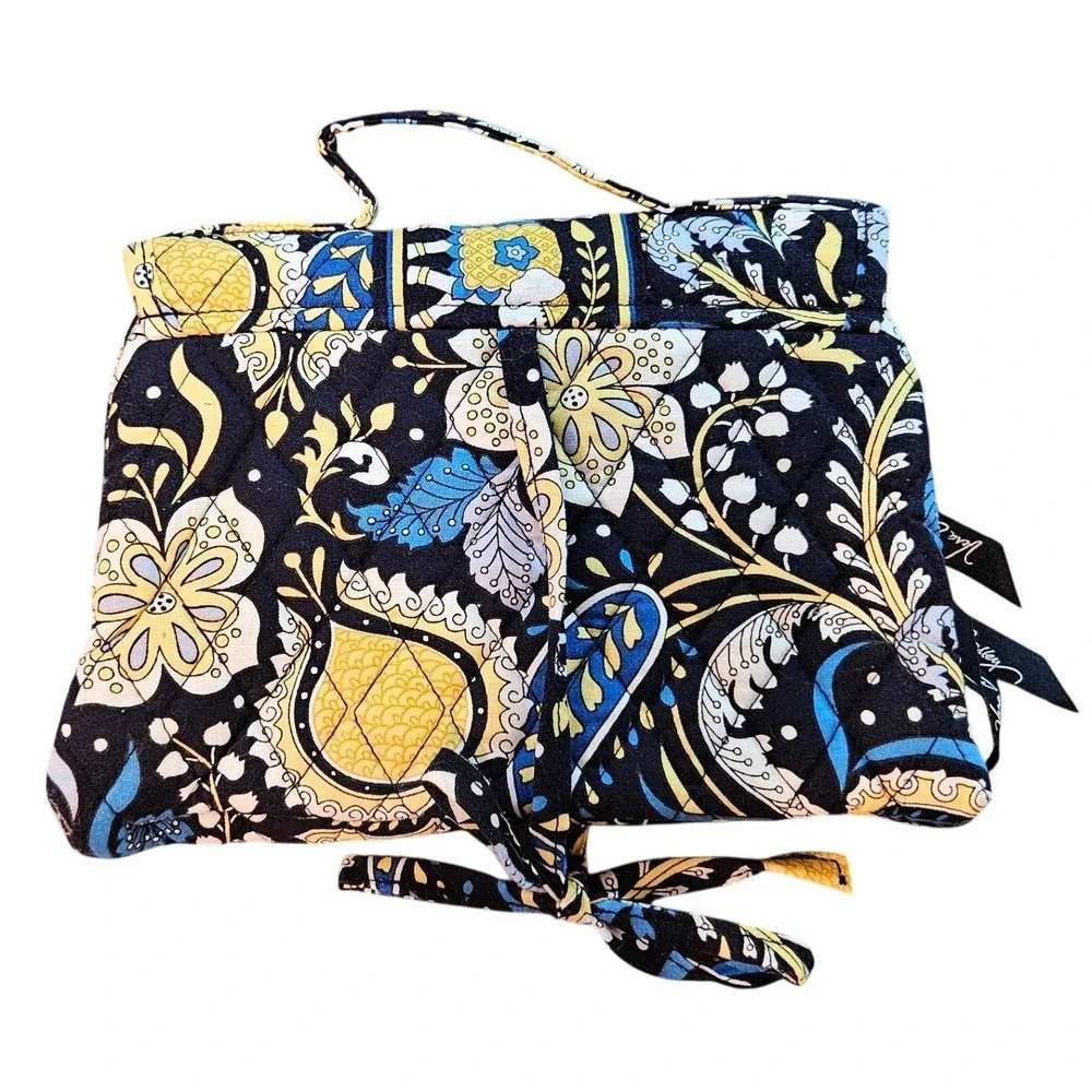 NEW! Vera Bradley Ellie Elephant Paisley Cosmetic Travel Organizer Toiletry Bag